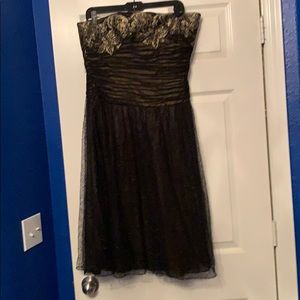 Cocktail sleeveless dress